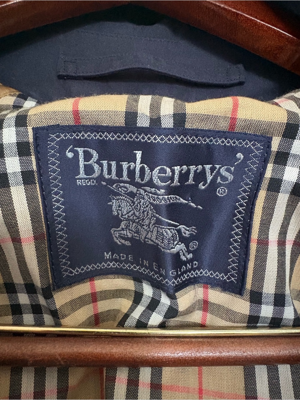 Burberry Navy Blue Men's Trench Coat with Signature Check Lining - Picture 6 of 8